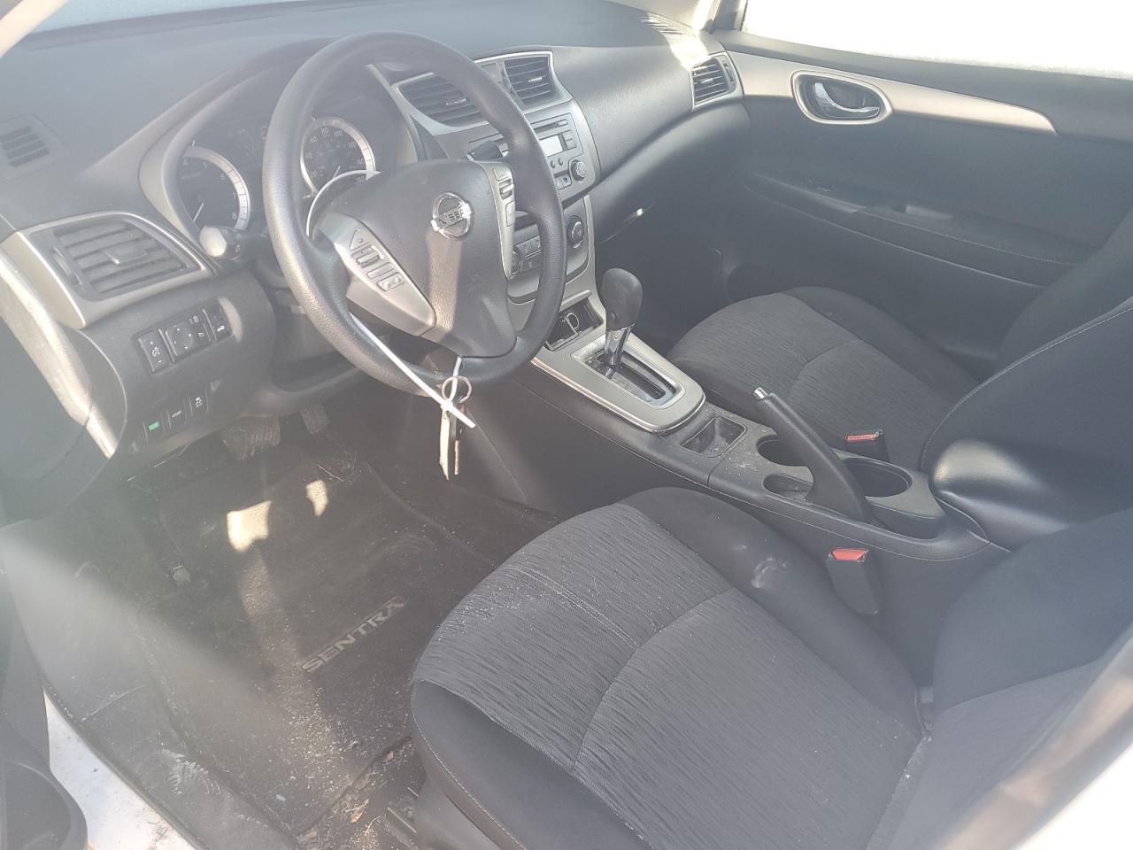 2014 Nissan Sentra - Image 7