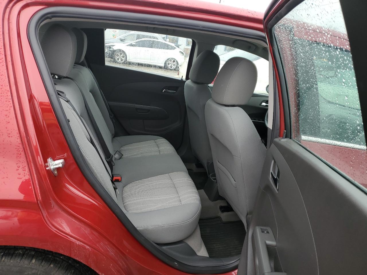 2013 Chevrolet Sonic - Image 11