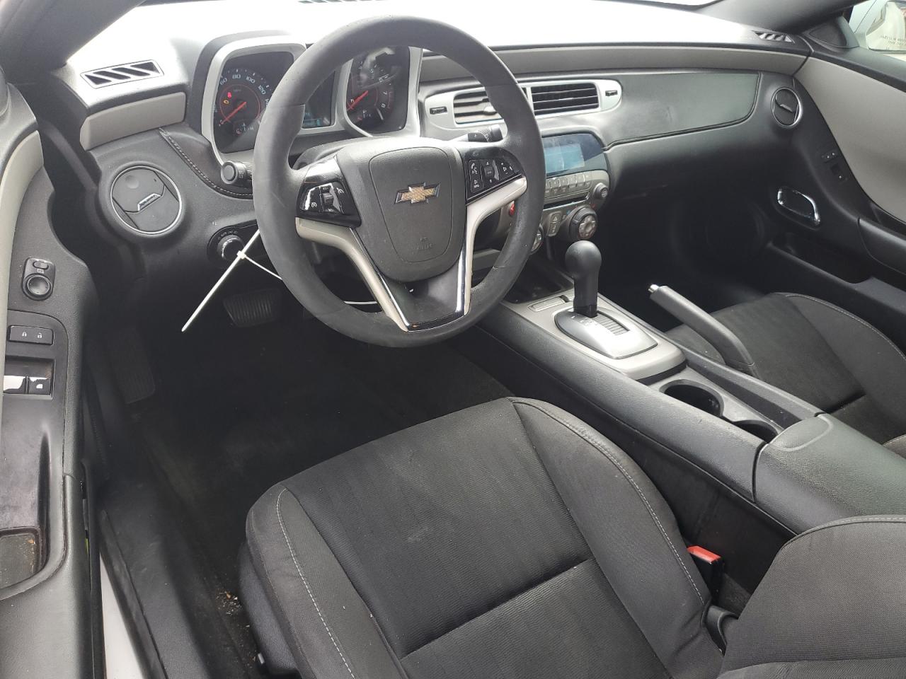 2014 Chevrolet Camaro - Image 8
