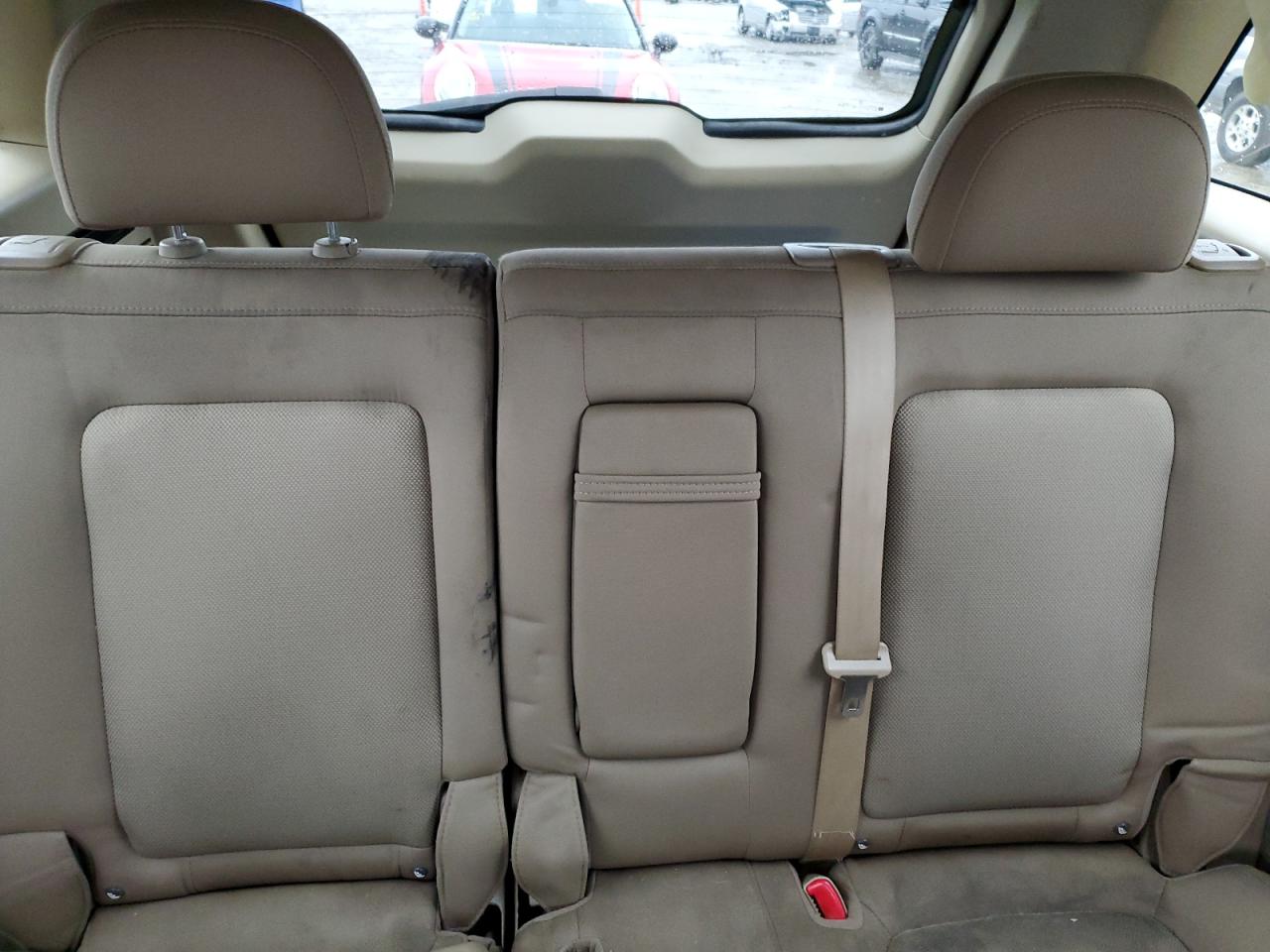 2008 Saturn VUE - Image 10