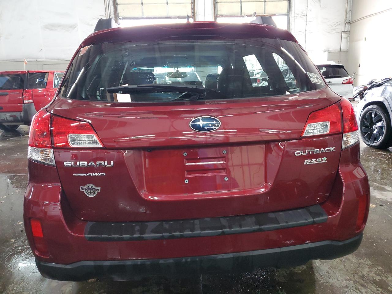 2012 Subaru Outback - Image 6