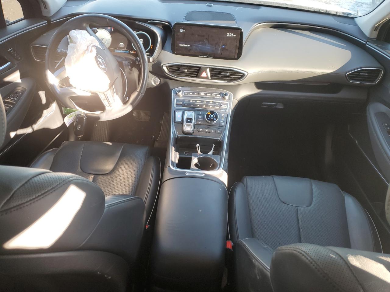 2021 Hyundai Santa Fe - Image 8
