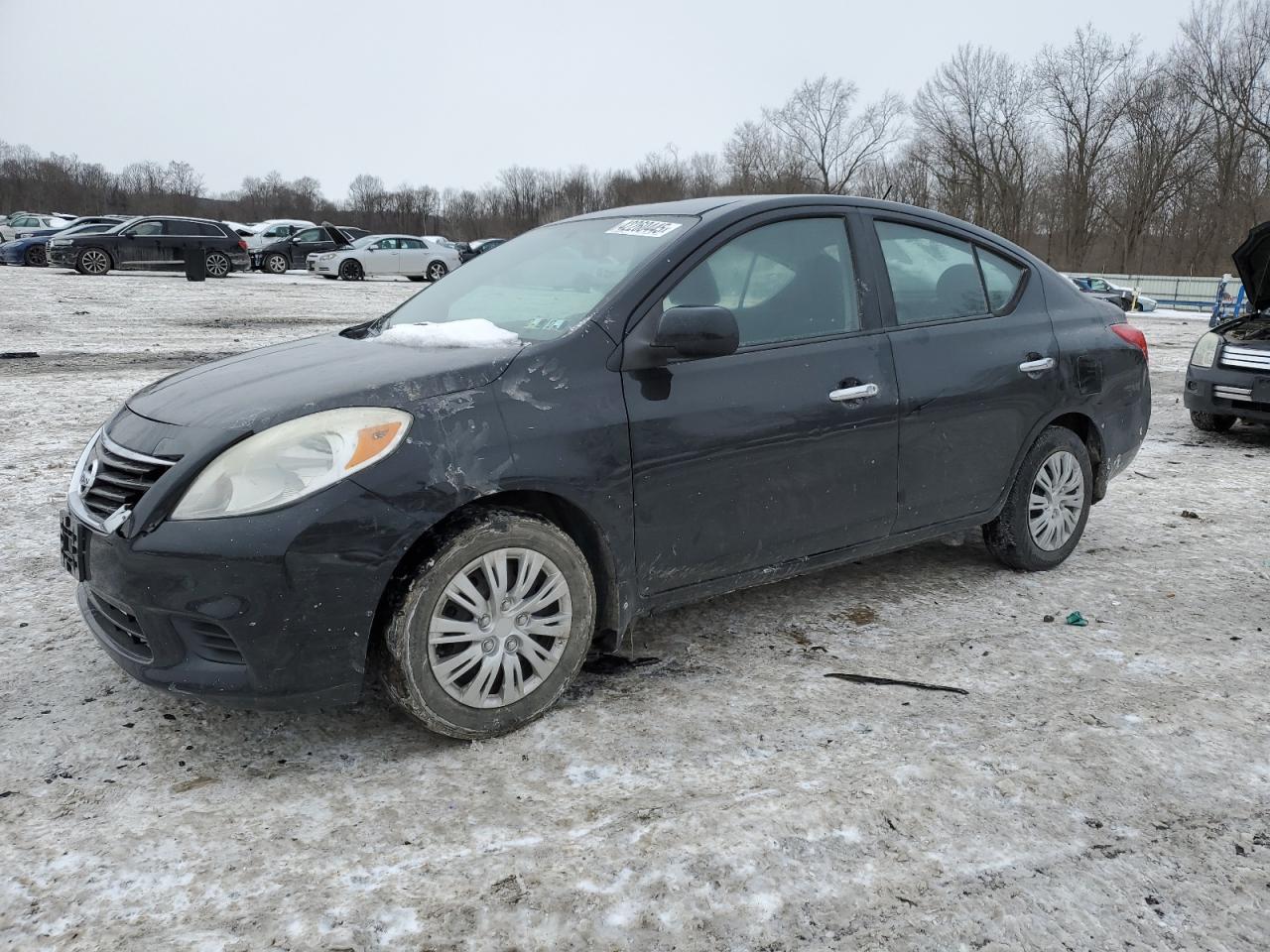 2013 Nissan Versa - Image 1
