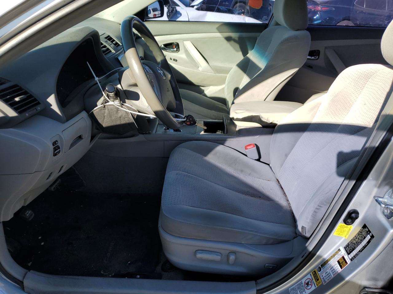 2011 Toyota Camry - Image 7