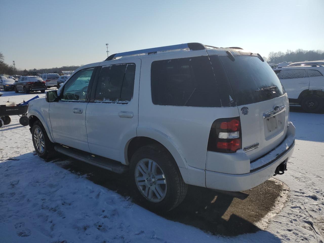 2010 Ford Explorer - Image 2