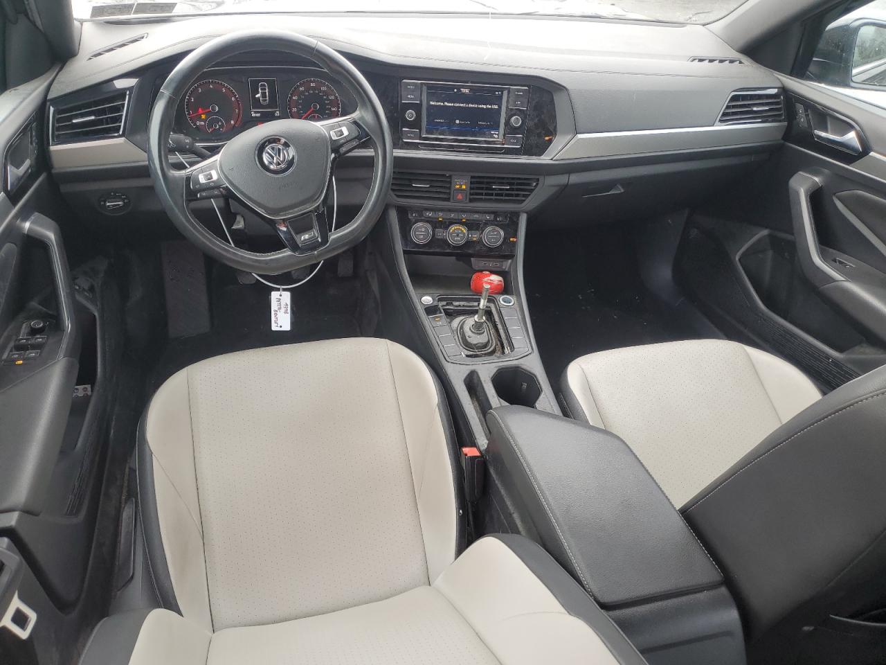 2021 Volkswagen Jetta - Image 8