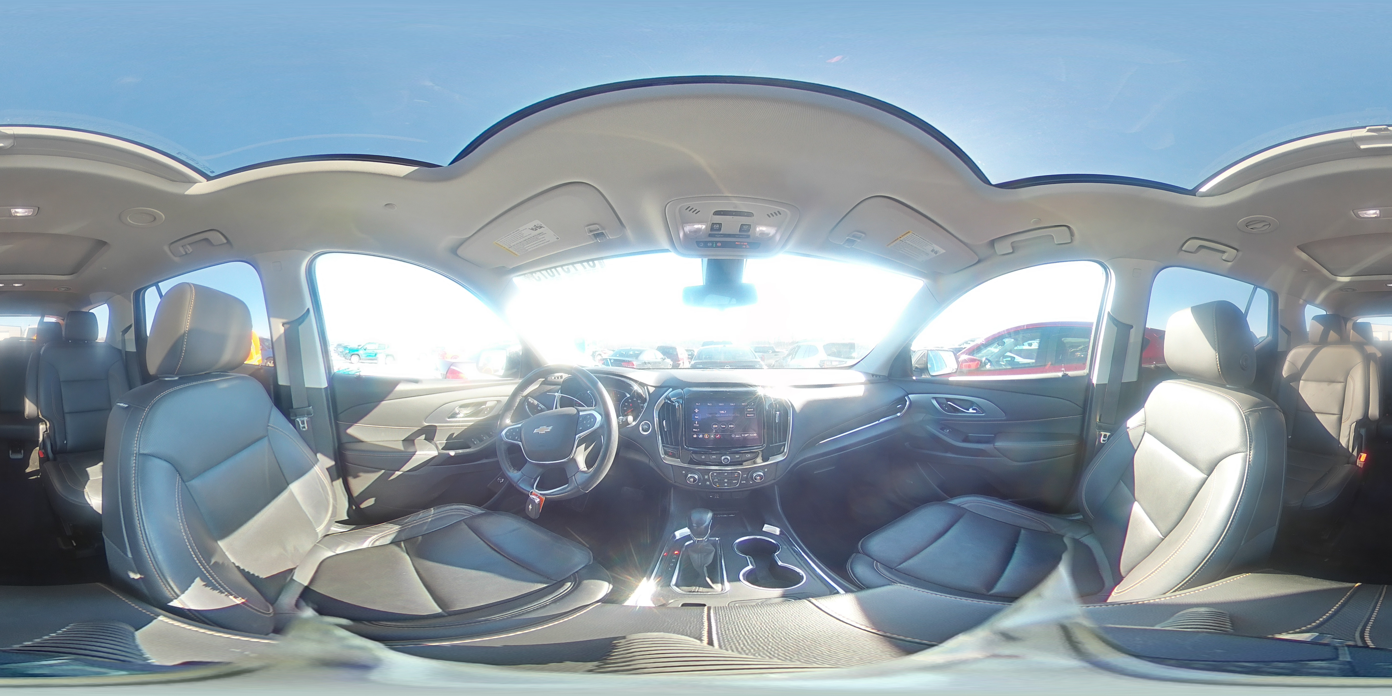 2021 Chevrolet Traverse - Image 16
