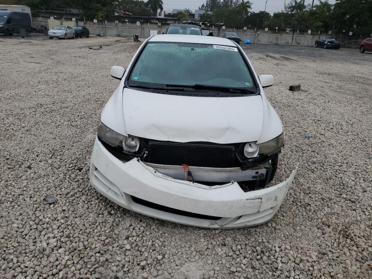 2009 Honda Civic - Image 5