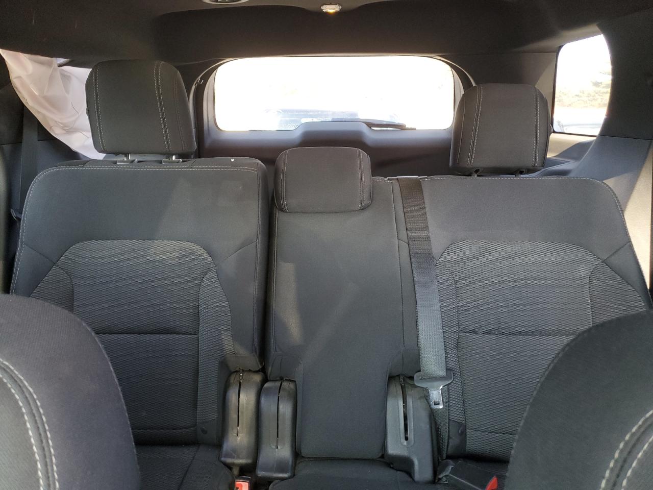 2017 Ford Explorer - Image 10