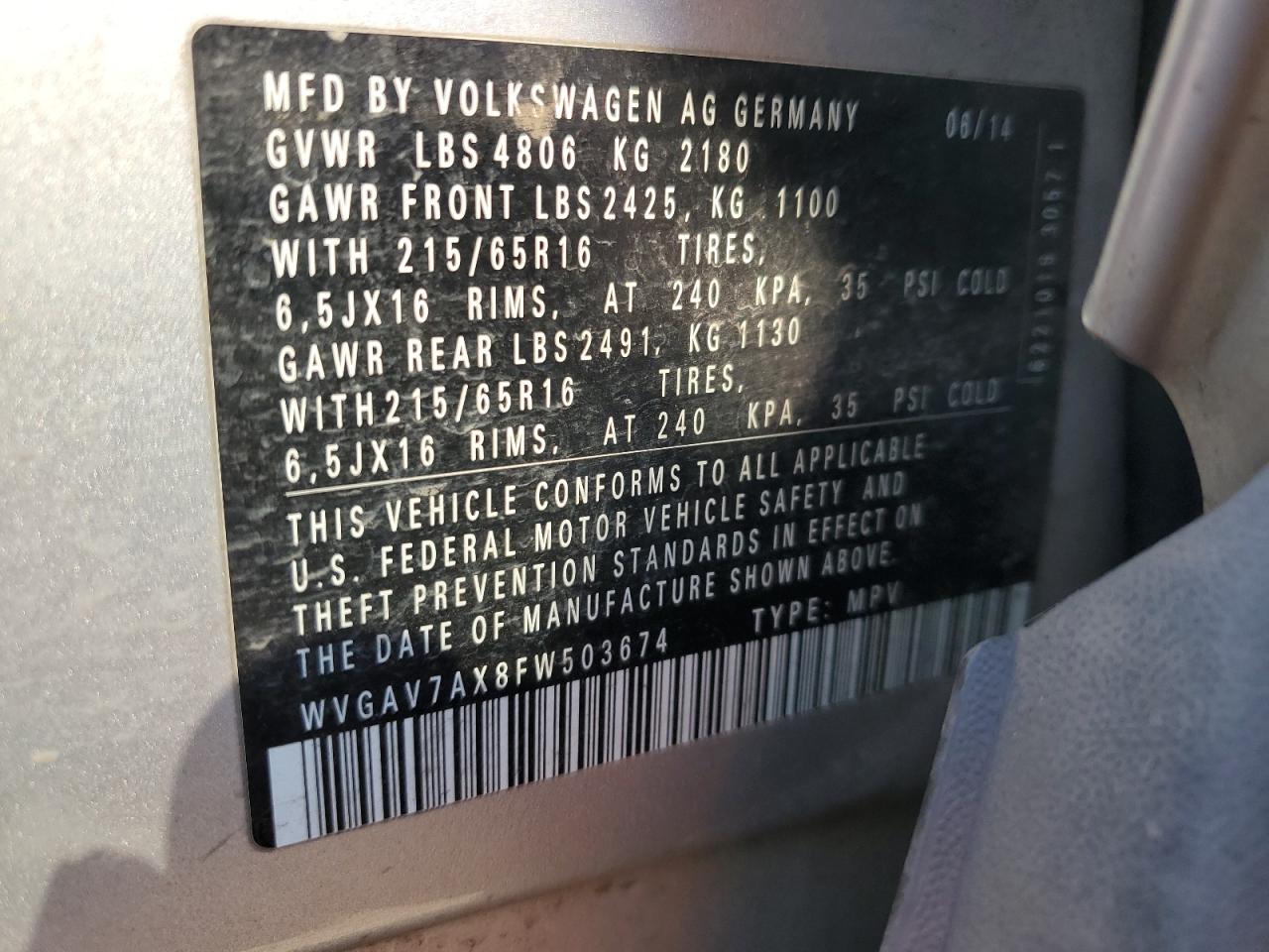 2015 Volkswagen Tiguan - Image 13