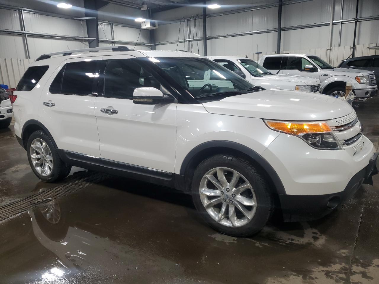 2011 Ford Explorer - Image 4