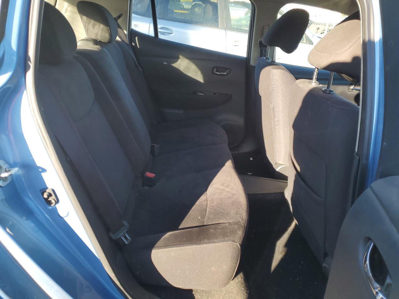 2013 Nissan Leaf - Image 10