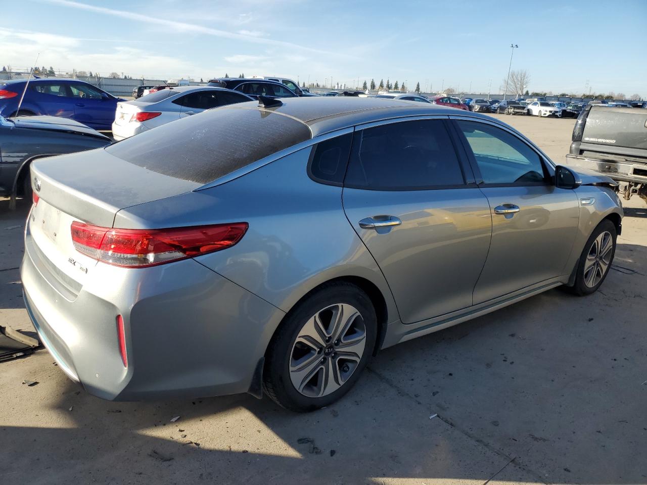 VIN KNAGV4LD9J5023686 2018 KIA OPTIMA no.3