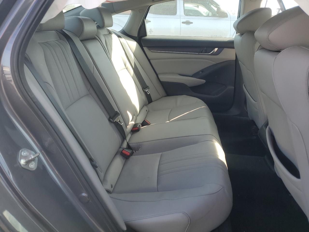 2018 Honda Accord - Image 10