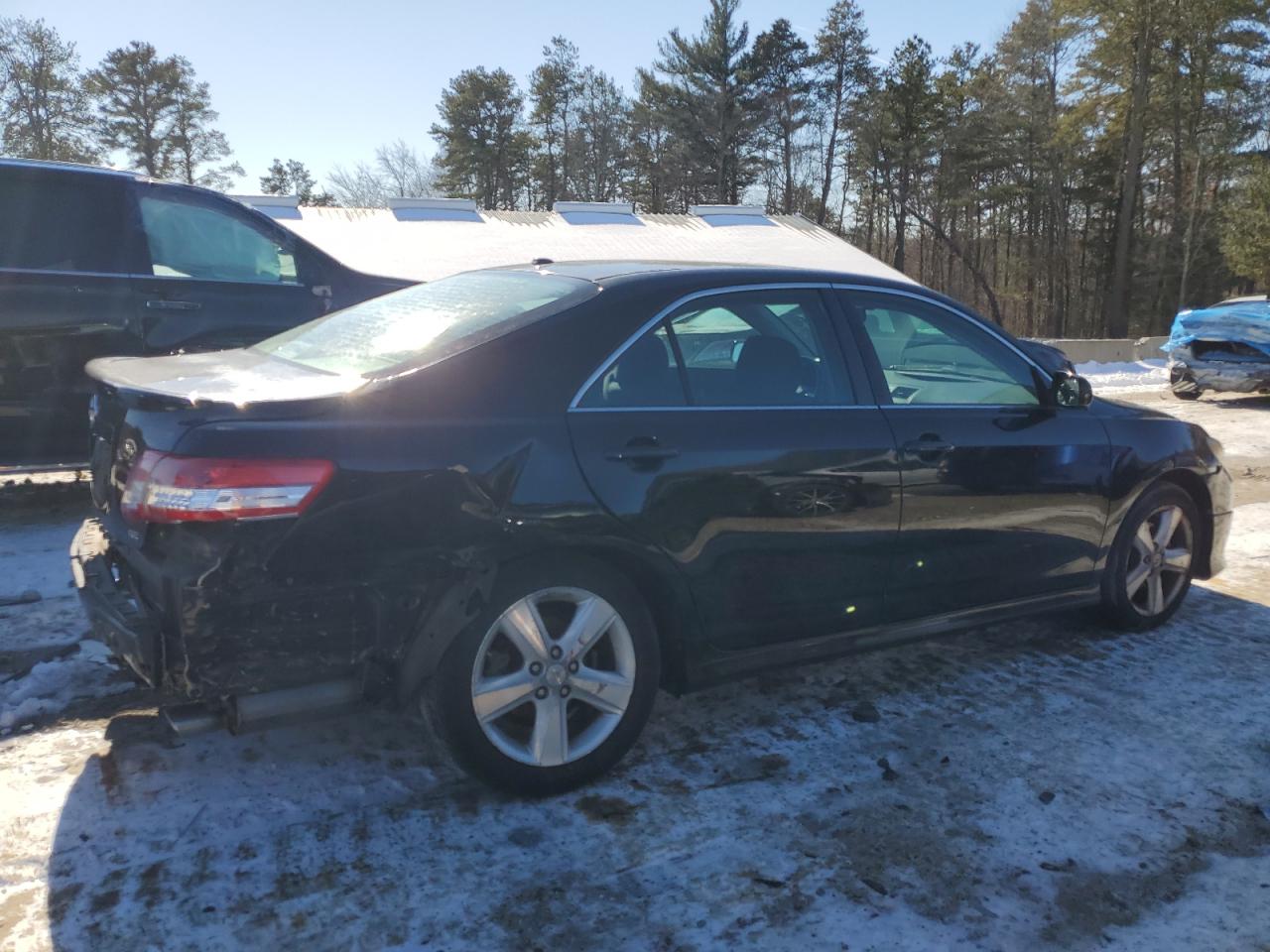 2011 Toyota Camry - Image 3