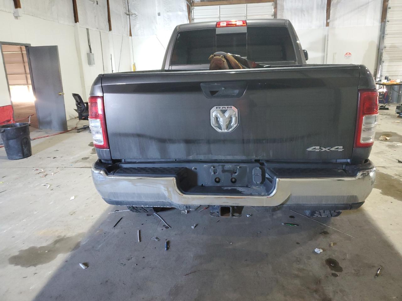 2020 RAM 2500 - Image 6