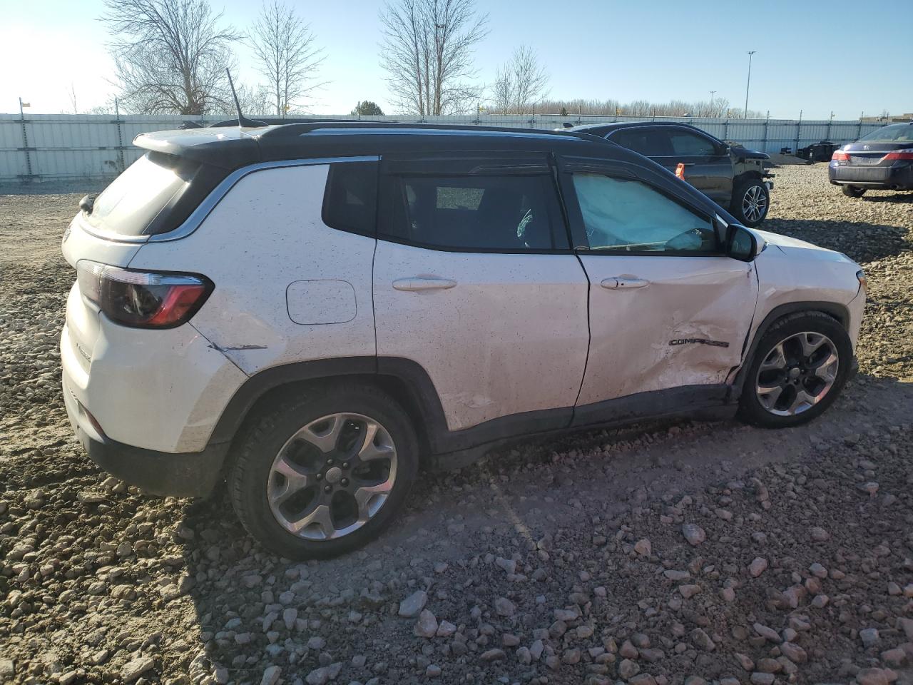 2018 Jeep Compass - Image 3