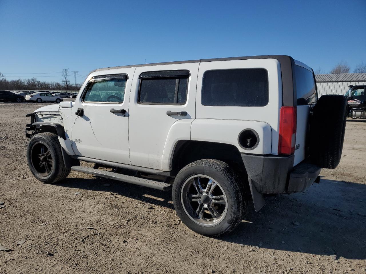 2006 Hummer H3 - Image 2