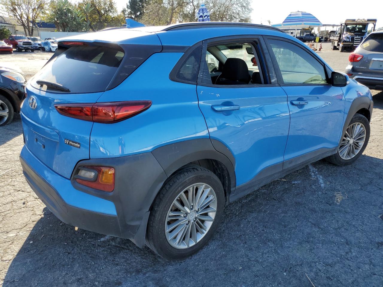 VIN KM8K62AA2KU236764 2019 HYUNDAI KONA no.3