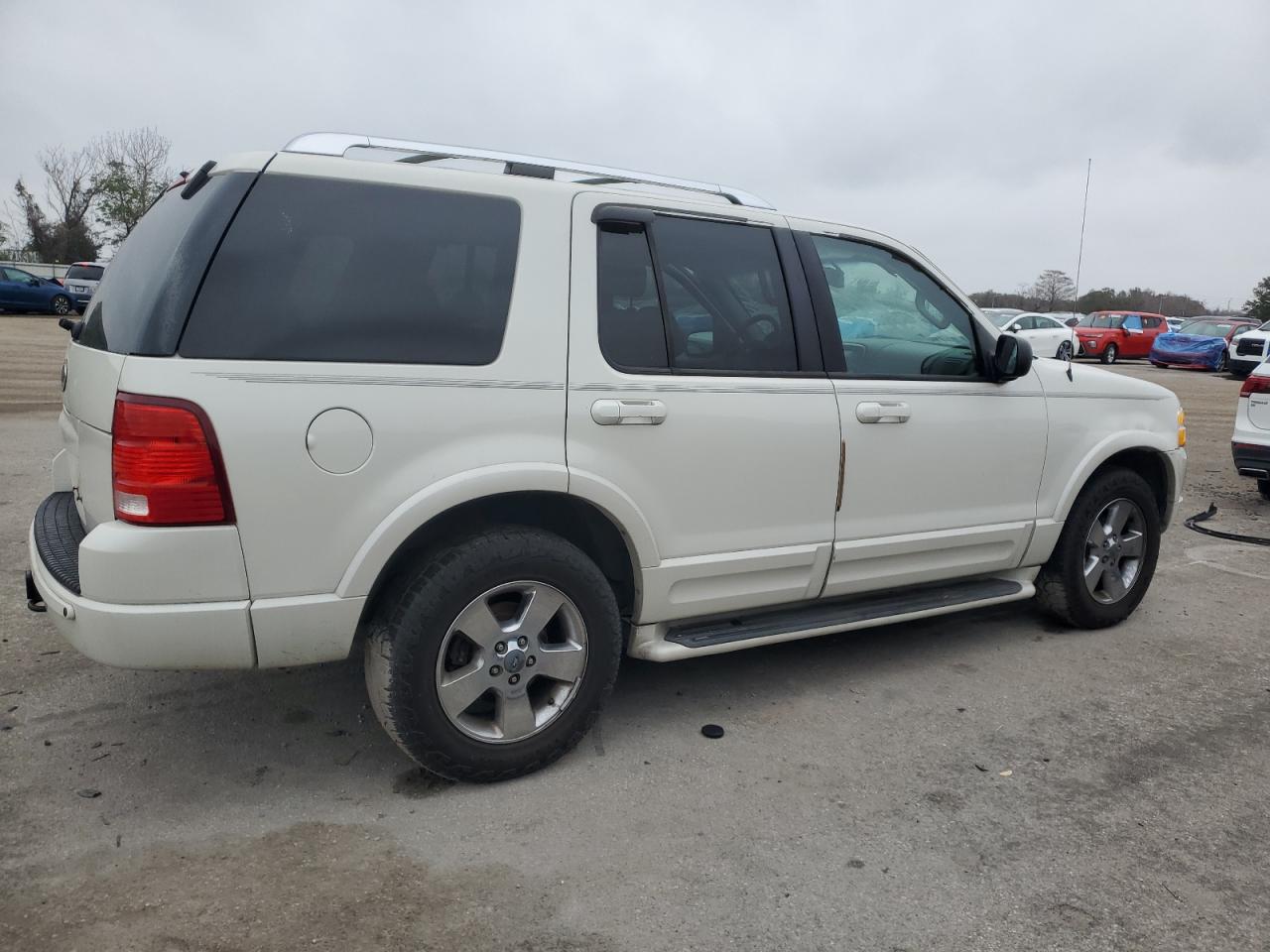 2003 Ford Explorer - Image 3