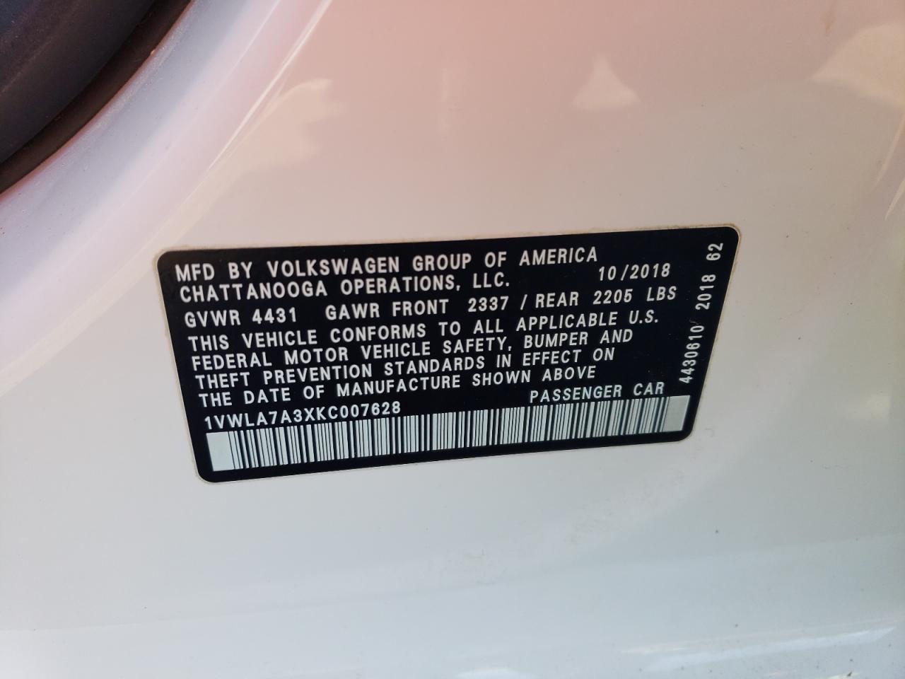 2019 Volkswagen Passat - Image 13
