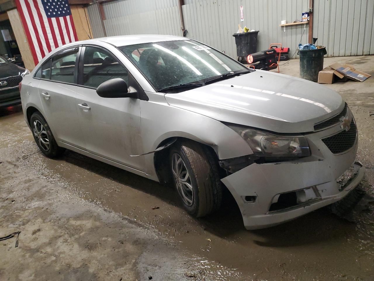 2014 Chevrolet Cruze - Image 4