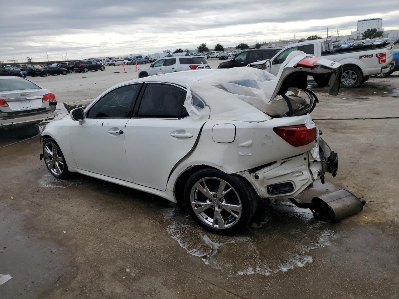 2008 Lexus IS - Image 2