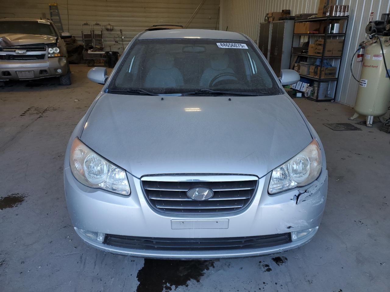 2009 Hyundai Elantra - Image 5
