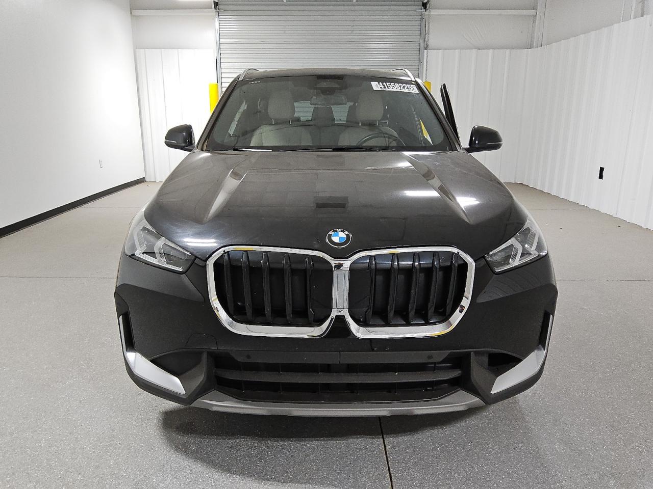 2023 BMW X1 - Image 5