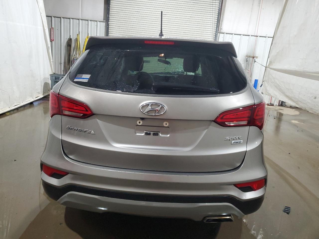 2018 Hyundai Santa Fe - Image 6