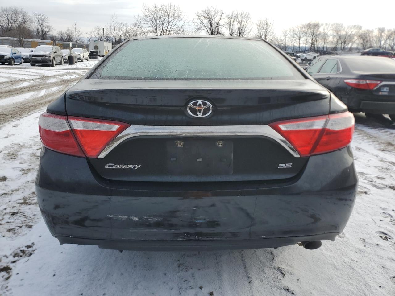 2015 Toyota Camry - Image 6