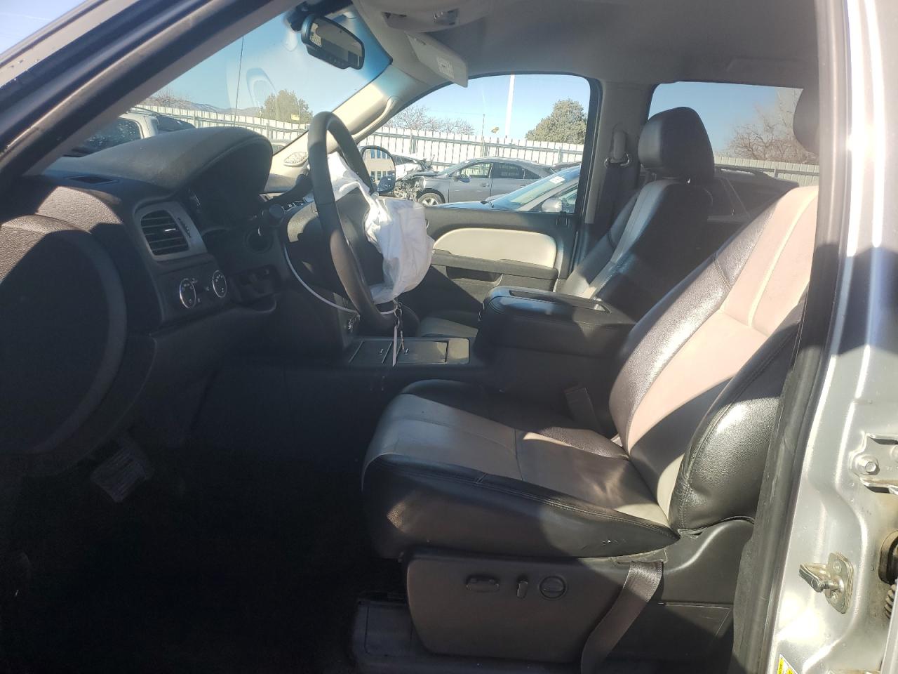 2013 GMC Sierra - Image 7