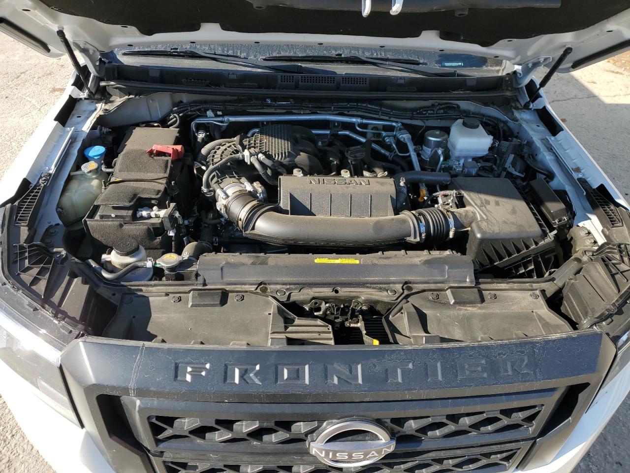 2024 Nissan Navara (Frontier) - Image 11