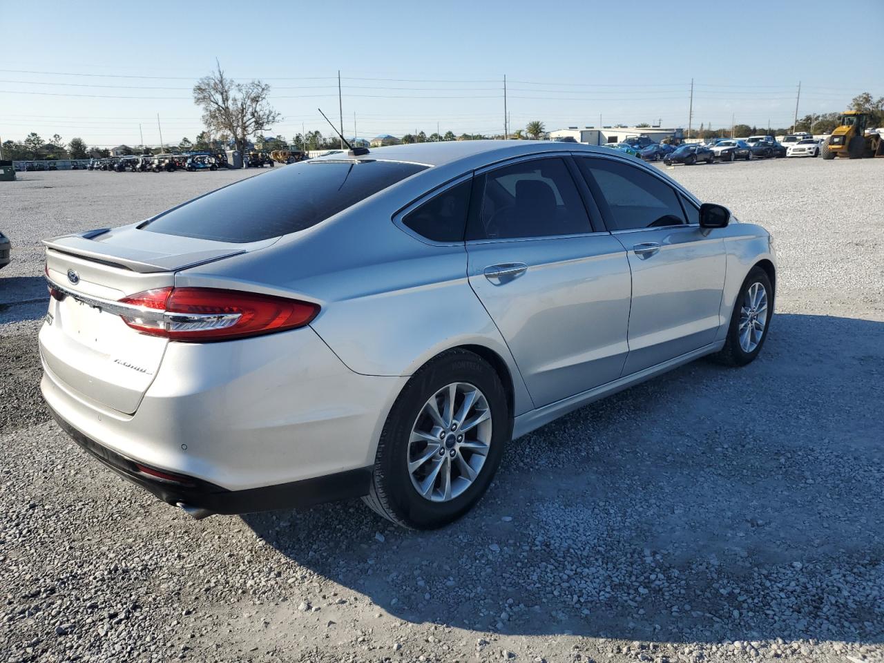 VIN 3FA6P0SU2HR253943 2017 FORD FUSION no.3