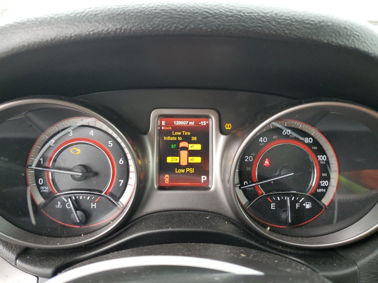 2015 Dodge Journey - Image 9