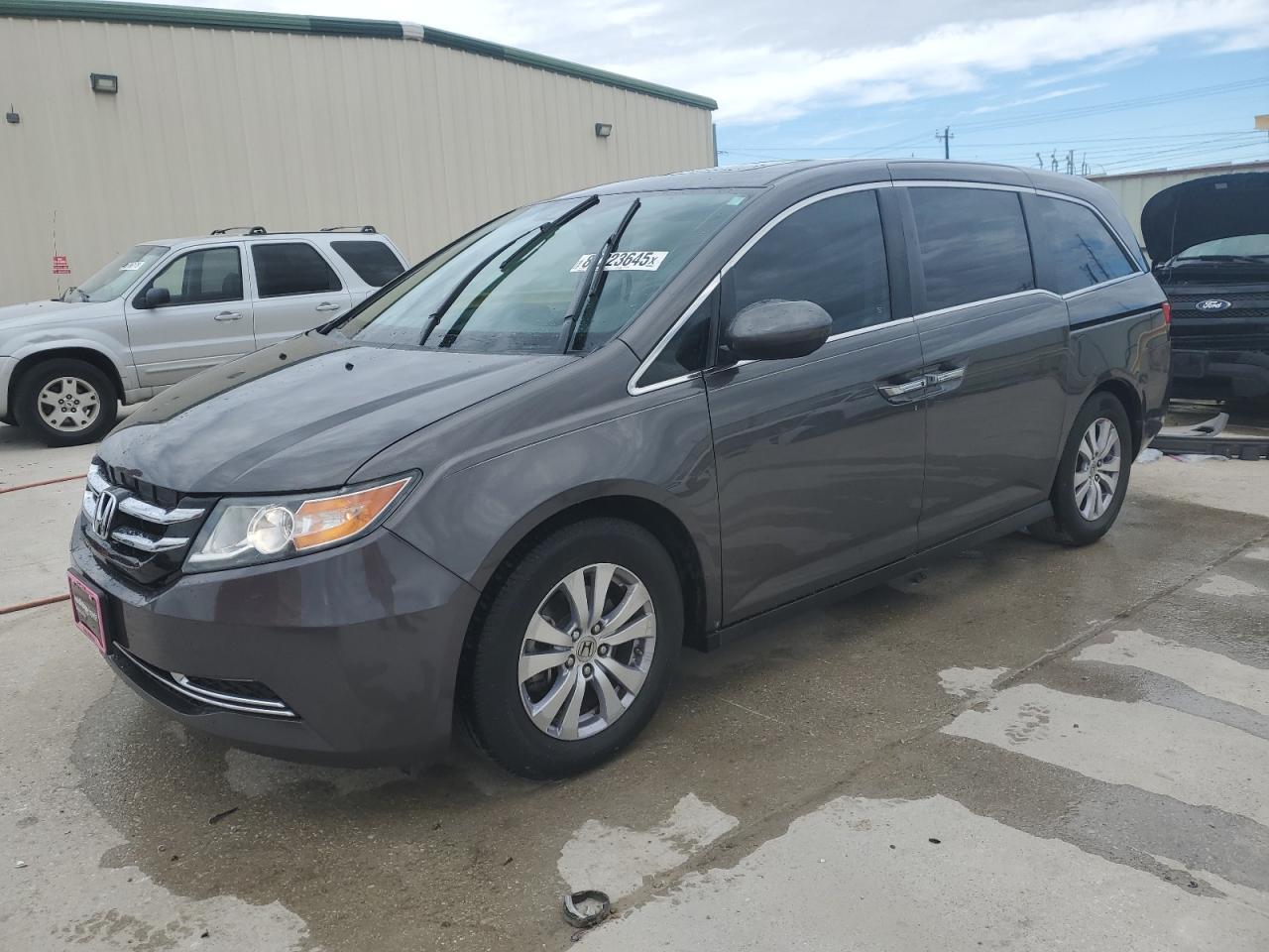 2014 Honda Odyssey Exl for Sale in Haslet, TX - Rear End