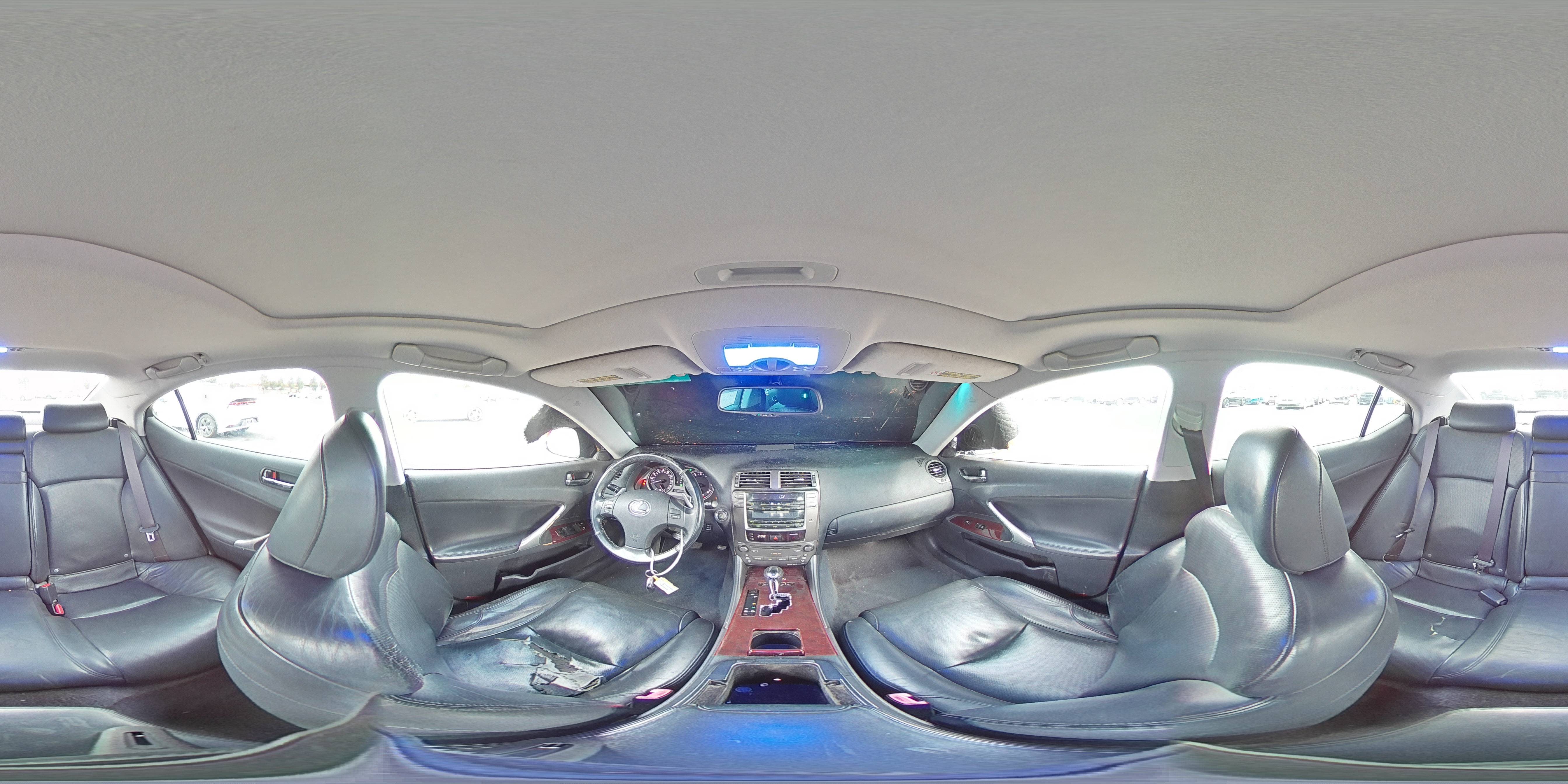 2007 Lexus IS - Image 13