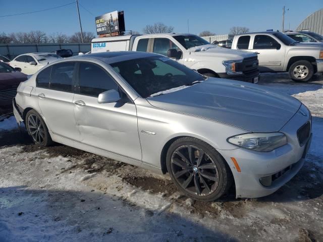 Седаны BMW 5 SERIES 2012 Серебристый