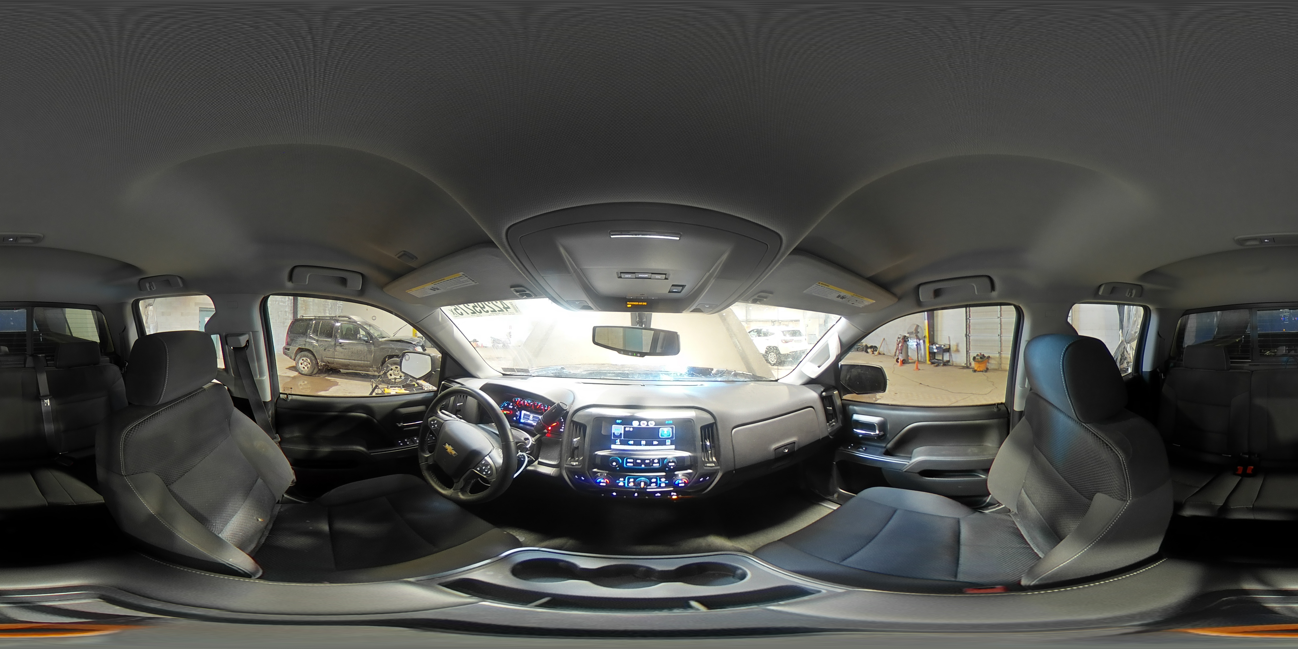 2015 Chevrolet Silverado - Image 14