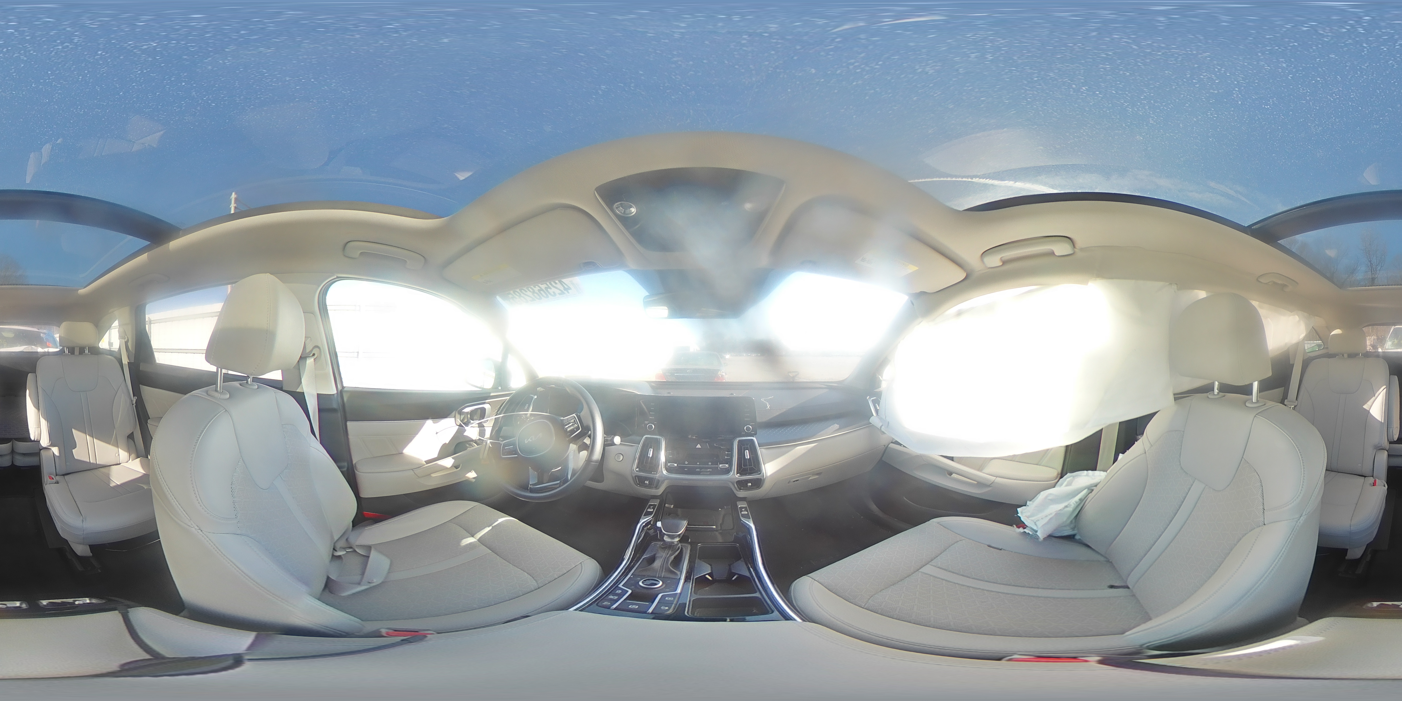 2023 Kia Sorento - Image 14