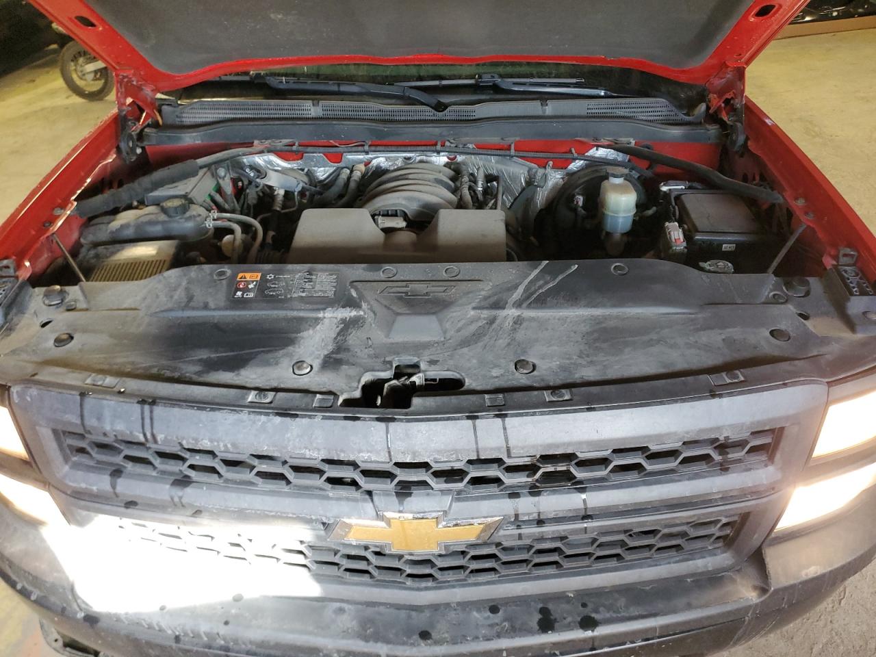 2014 Chevrolet Silverado - Image 13