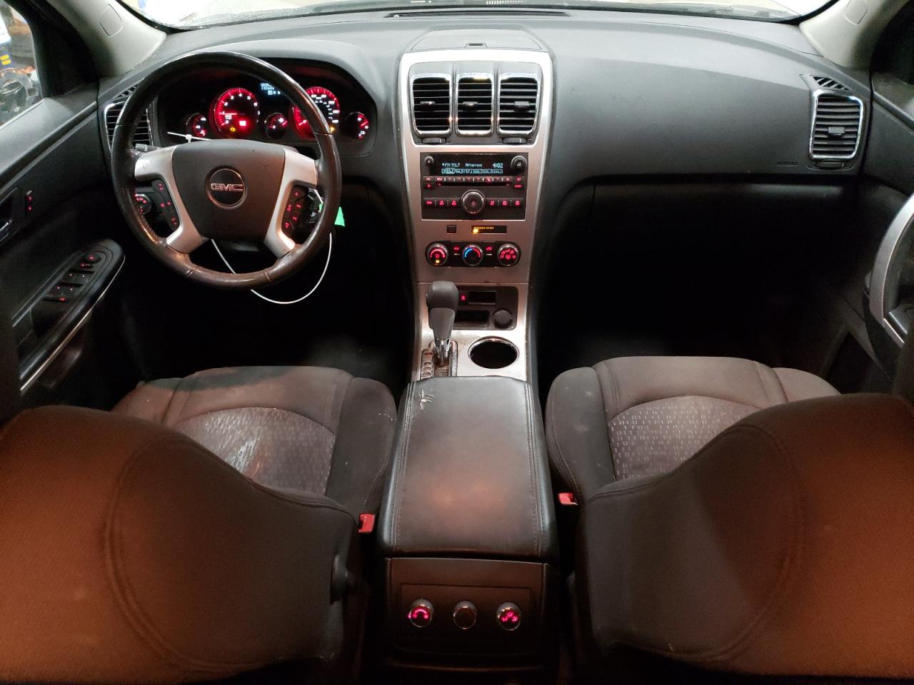 2011 GMC Acadia - Image 8