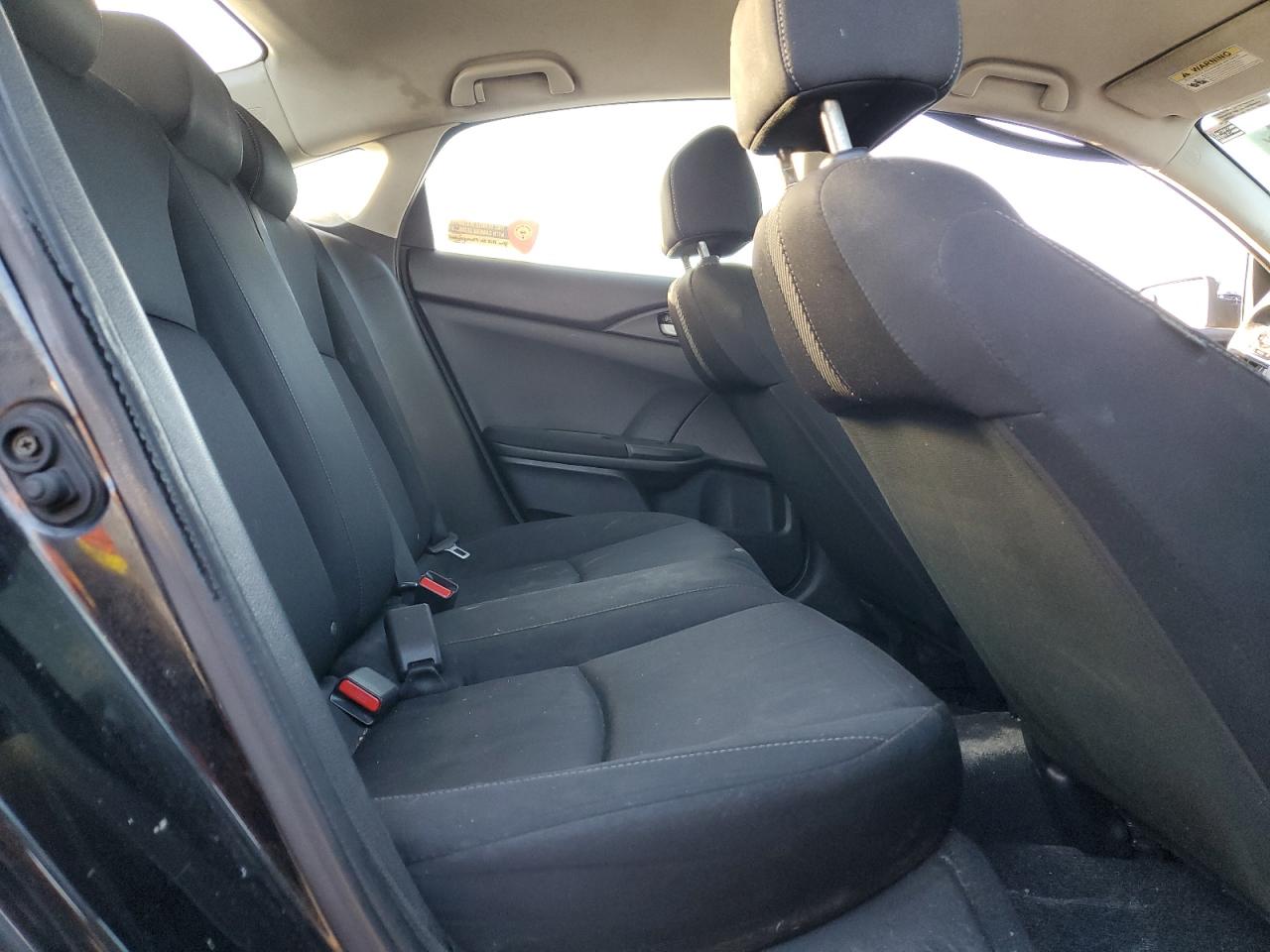 2018 Honda Civic - Image 10