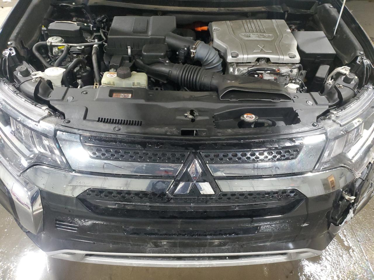 2020 Mitsubishi Outlander - Image 12