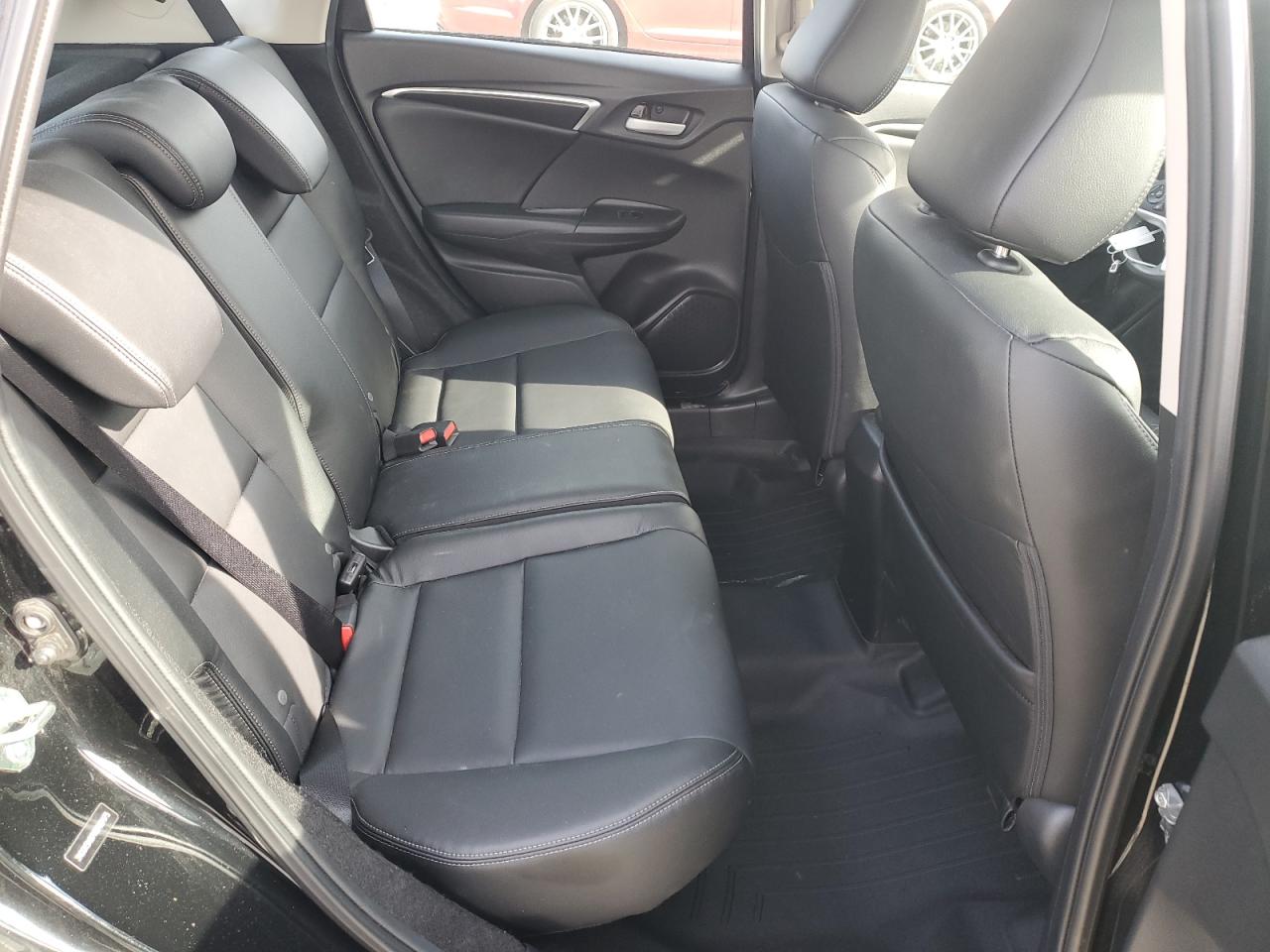 2017 Honda Fit - Image 10
