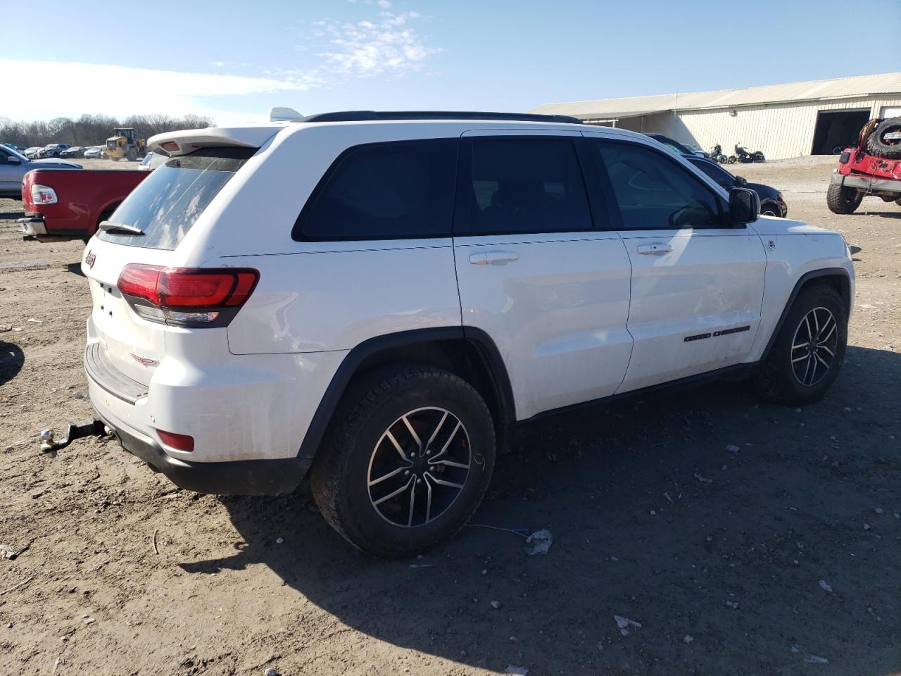 2019 Jeep Grand Cherokee - Image 3