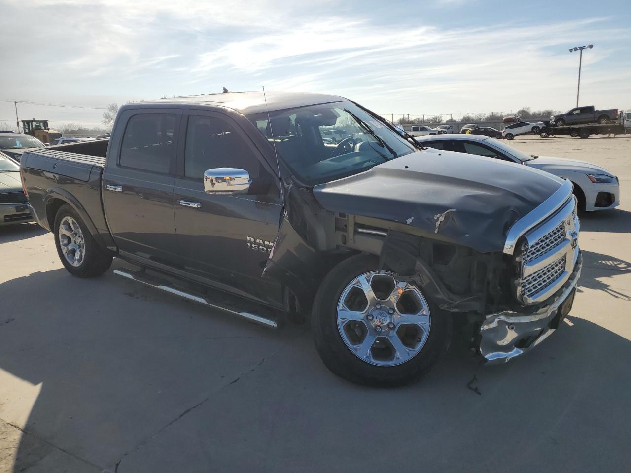 2017 RAM 1500 - Image 4