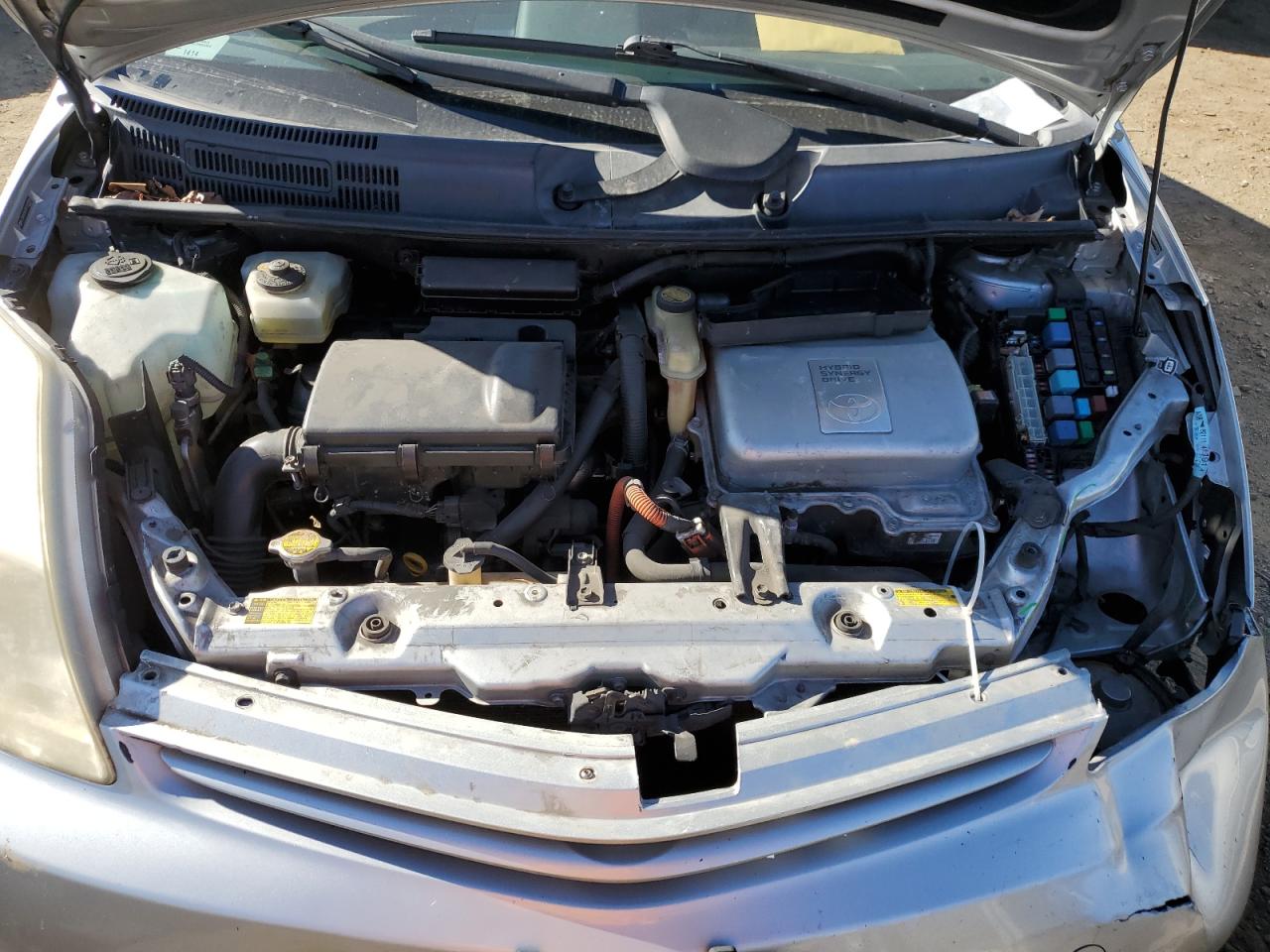 2005 Toyota Prius - Image 11