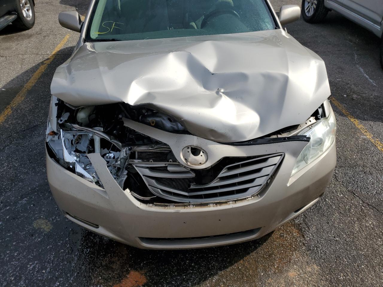 2009 Toyota Camry - Image 11