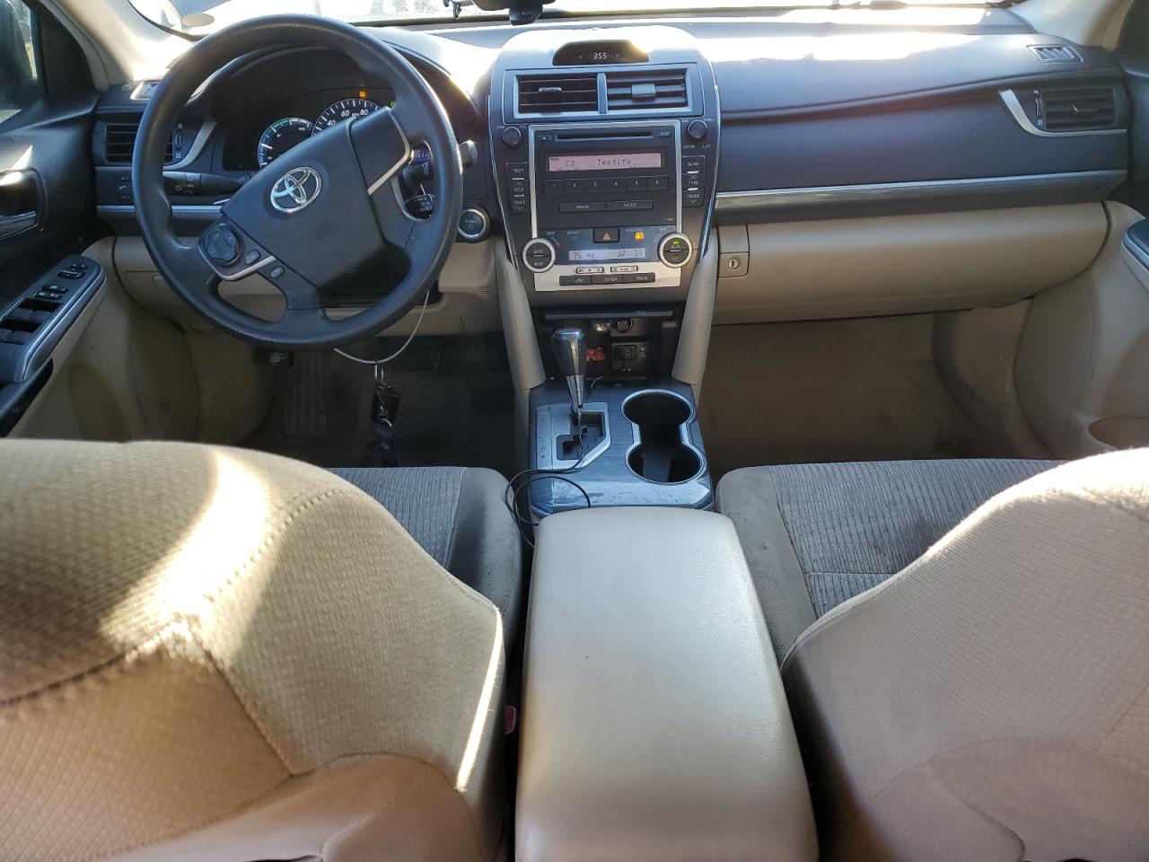 2012 Toyota Camry - Image 8